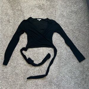 Cropped Long Sleeve Tie Top